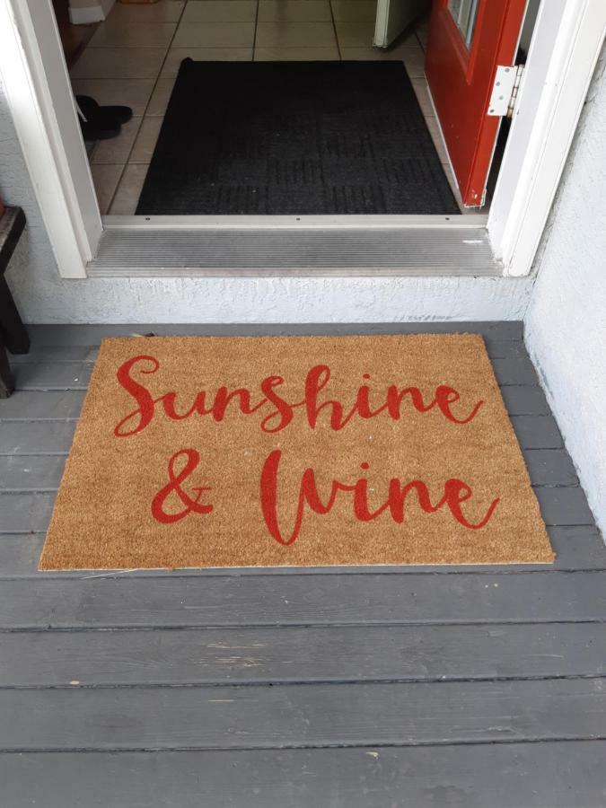 Hotel Sunshine&Wine Loft Penticton Exterior foto